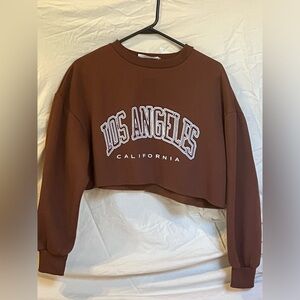 Cropped crewneck